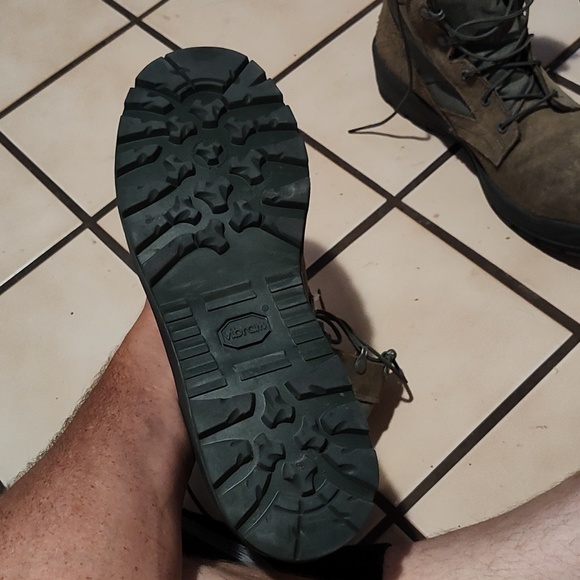 Work boots - Picture 3 of 7